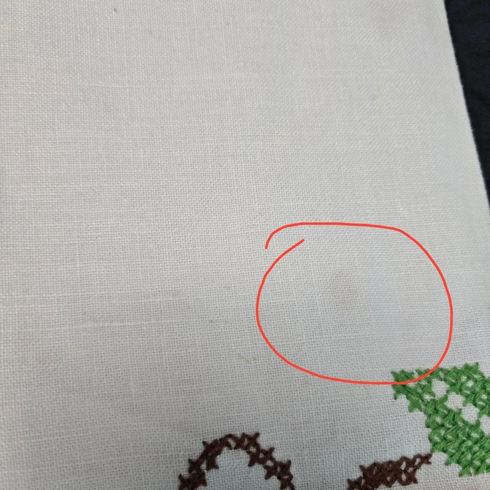 Vintage Hand Embroidered Cross Stitch Leaf Tablecloth‎ Scalloped Edge 46x64 Fall